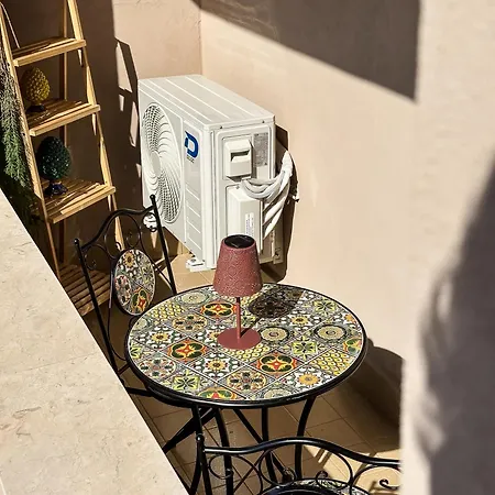 Daire Completo Con Parcheggio Privato - Ciaculli *